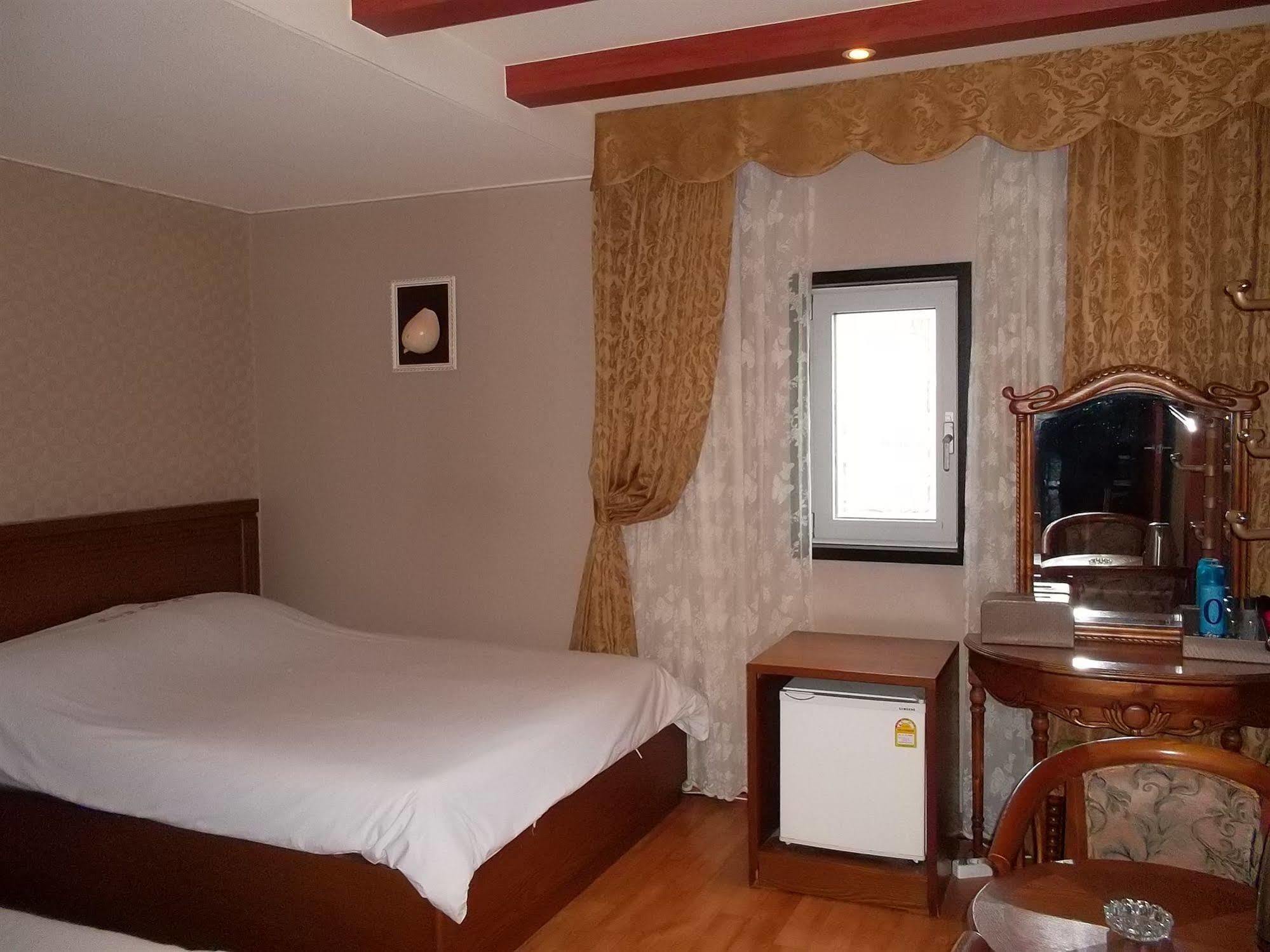 Monaco Hotel Τζέτζου Εξωτερικό φωτογραφία